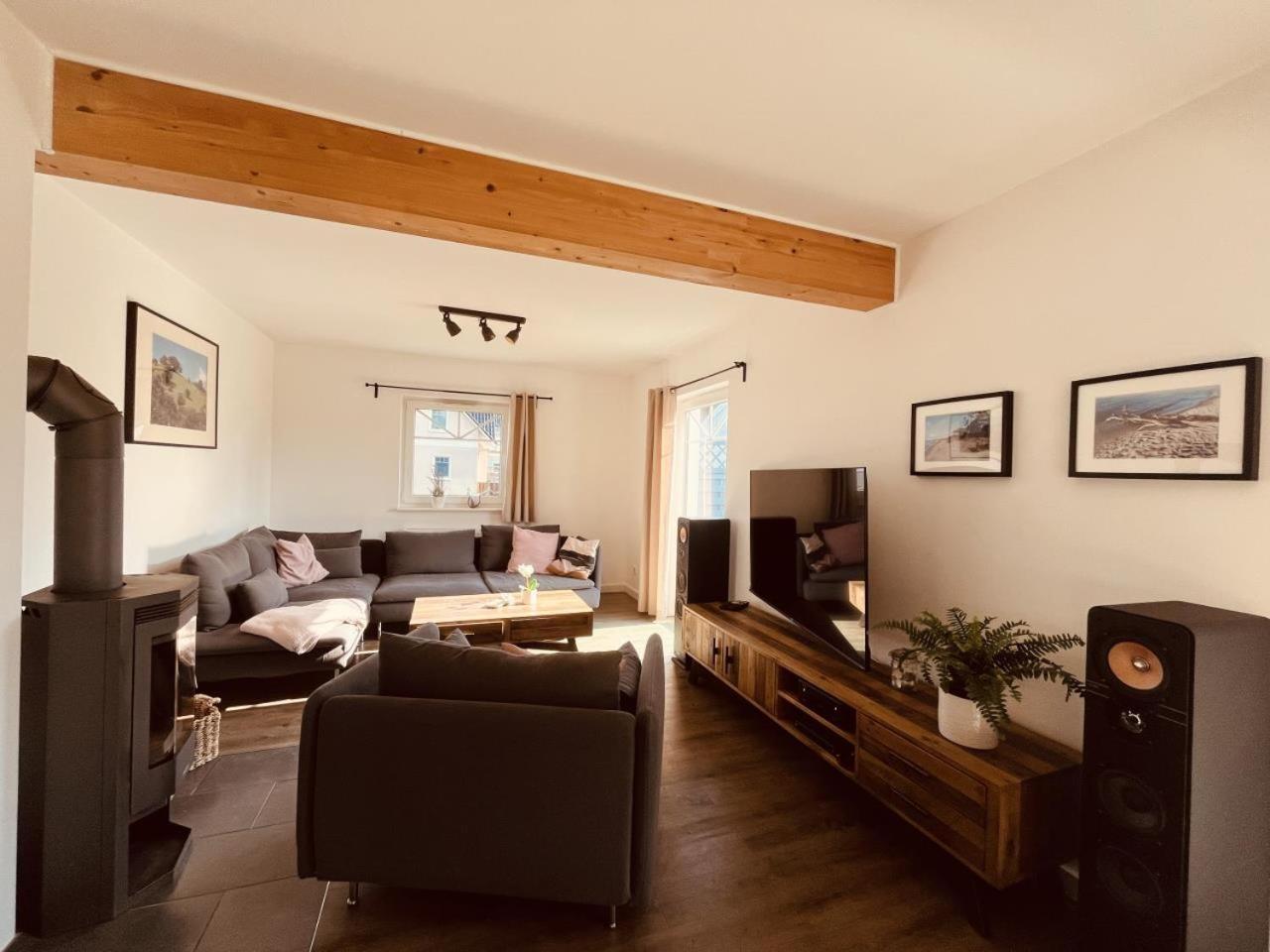 Ferienhaus De Niege Leive Born Exteriör bild