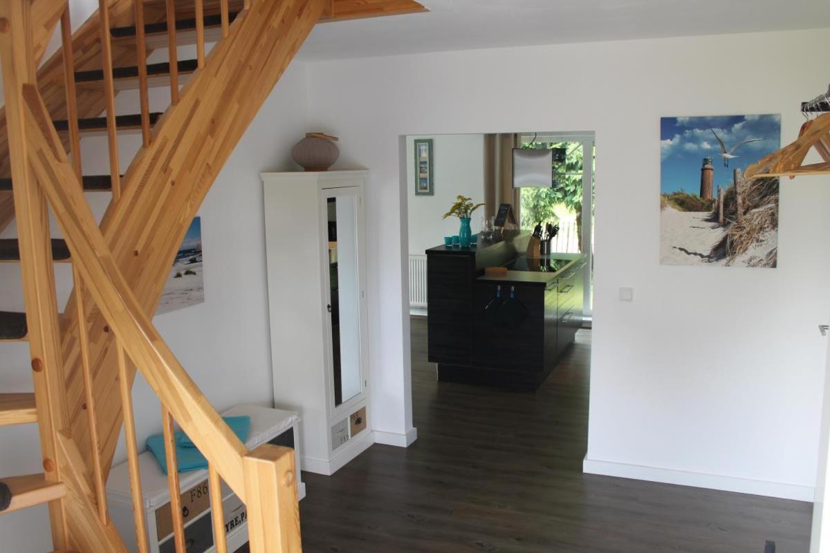 Ferienhaus De Niege Leive Born Exteriör bild