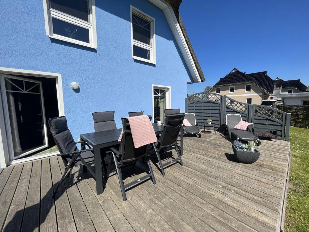 Ferienhaus De Niege Leive Born Exteriör bild
